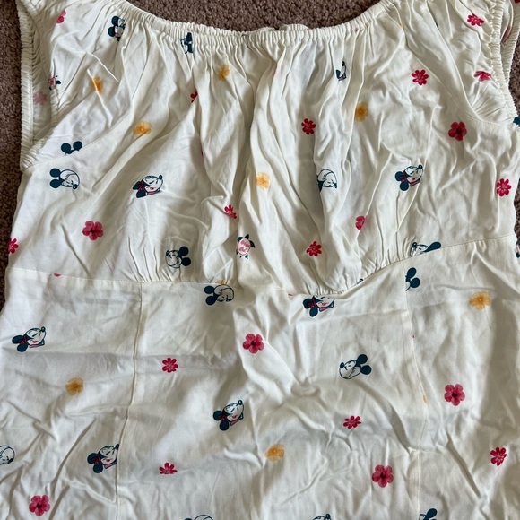 New Torrid Disney Minnie Mouse Blouse - Picture 5 of 6